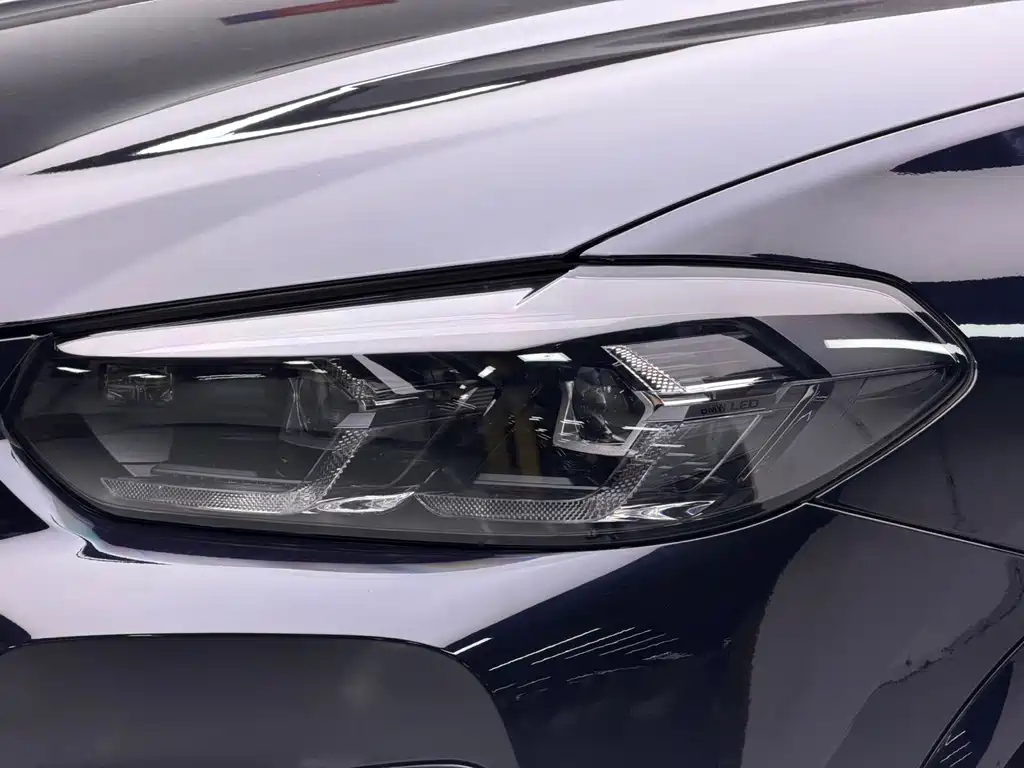 BMW iX3 — миниатюра 7