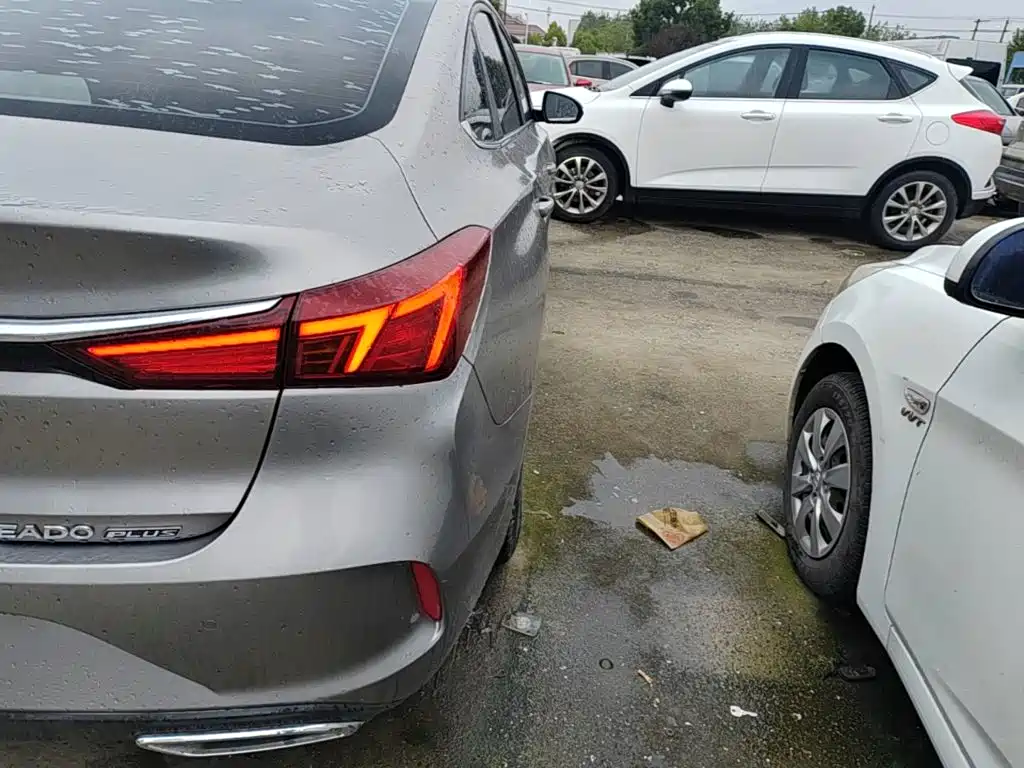 Changan Eado — миниатюра 8