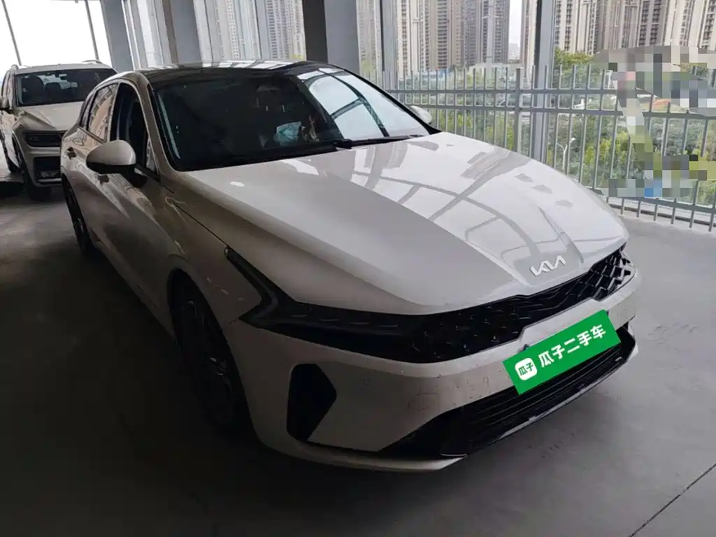 Kia K5 — миниатюра 22