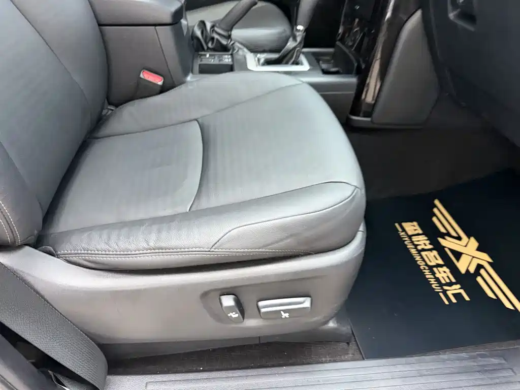 Toyota Prado — миниатюра 16