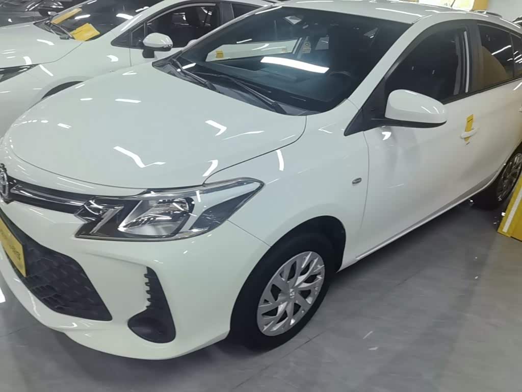 Toyota Vios FS 1.5 л 2021 г. Белый, пробег 31100 км