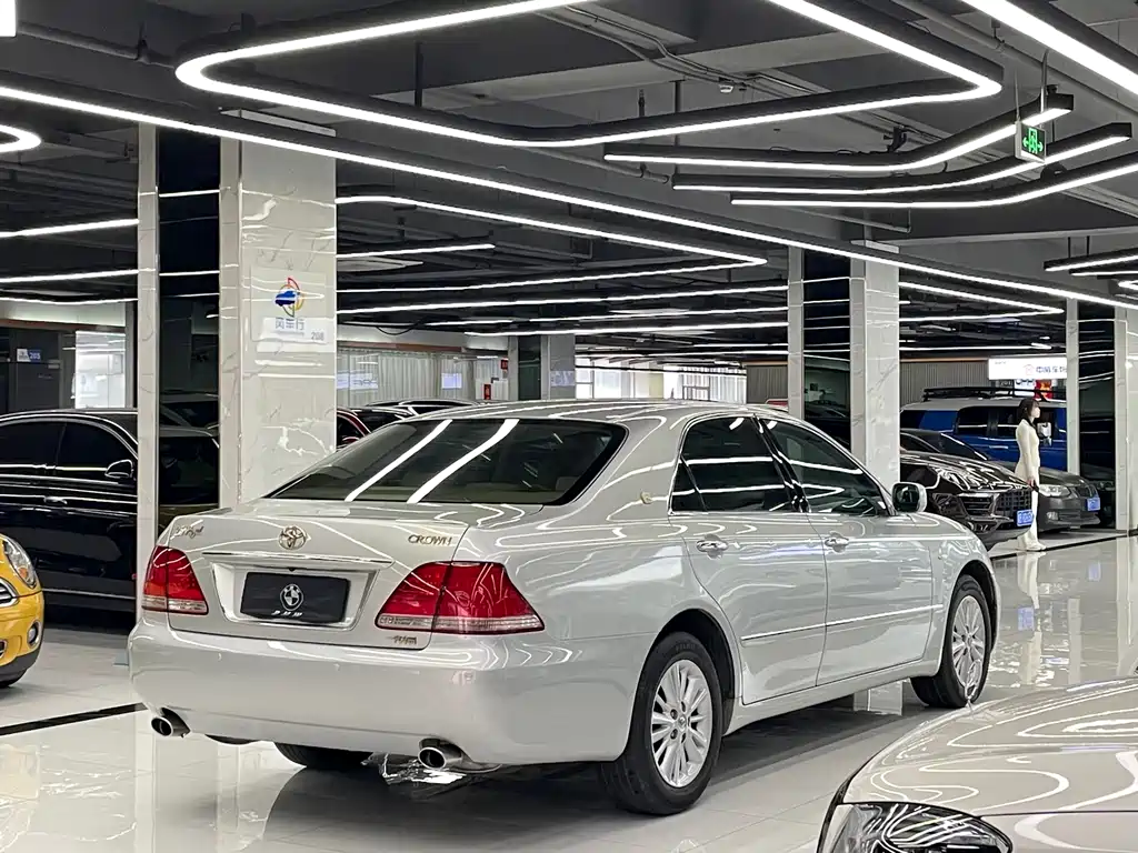 Toyota Crown 2007 2.5L Royal