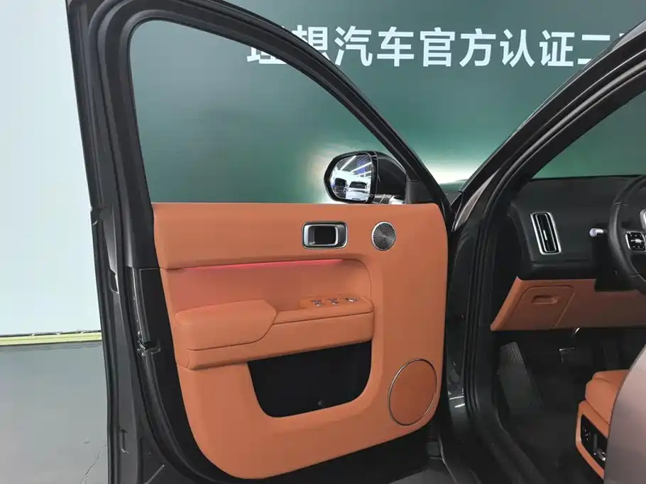 Li Auto Li L8 — миниатюра 7