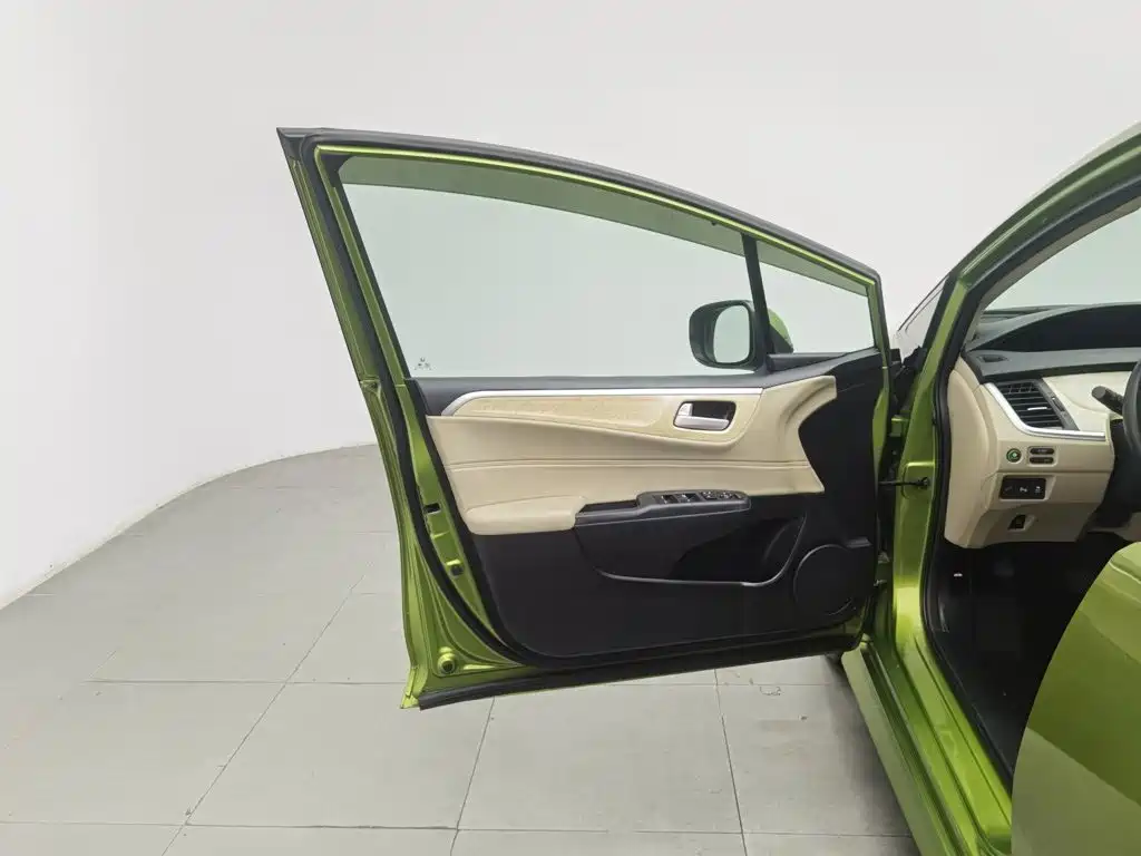 Honda Jade — миниатюра 8