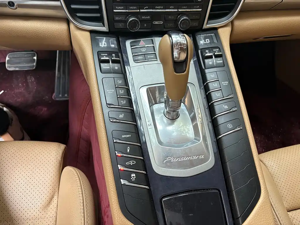 Porsche Panamera — миниатюра 8