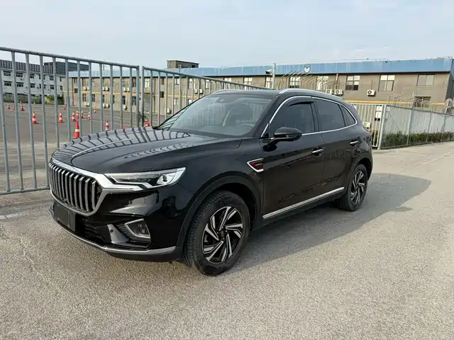 RED FLAG HONGQI HS5 2022