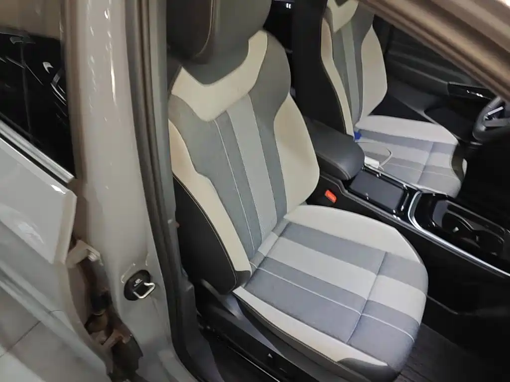 Volkswagen ID.4 Crozz — миниатюра 25