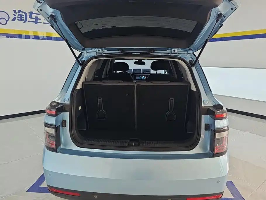 Baojun RM-5 — миниатюра 4