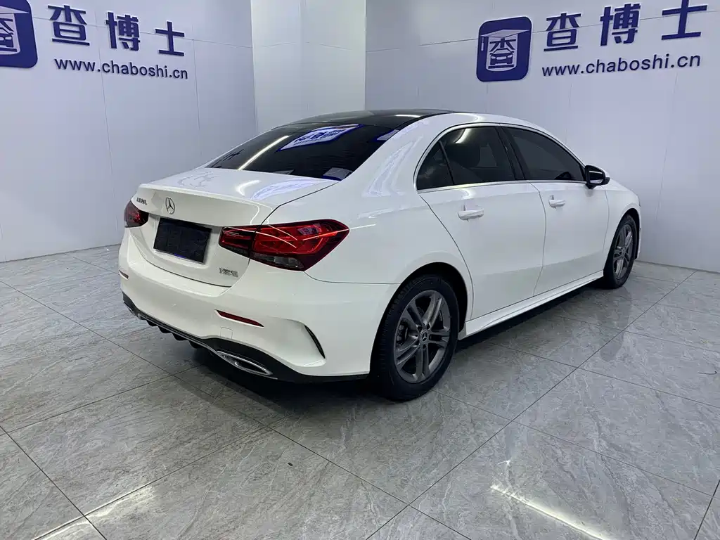 Mercedes-Benz A-Class 2022 — фото 23