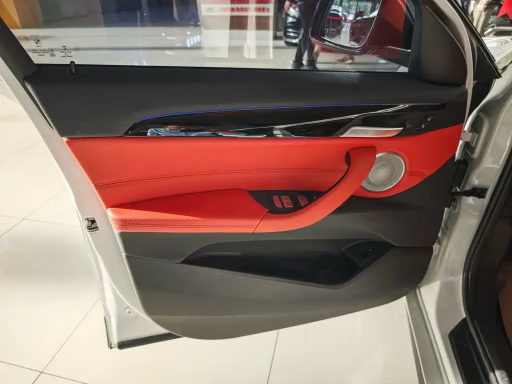 BMW X2 — миниатюра 6