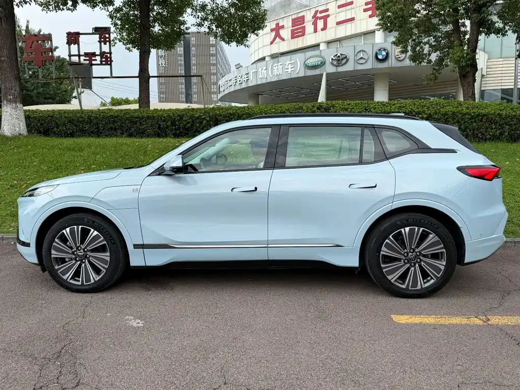 Buick E5 — миниатюра 3