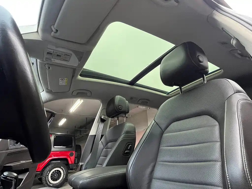 Volkswagen Teramont — миниатюра 10