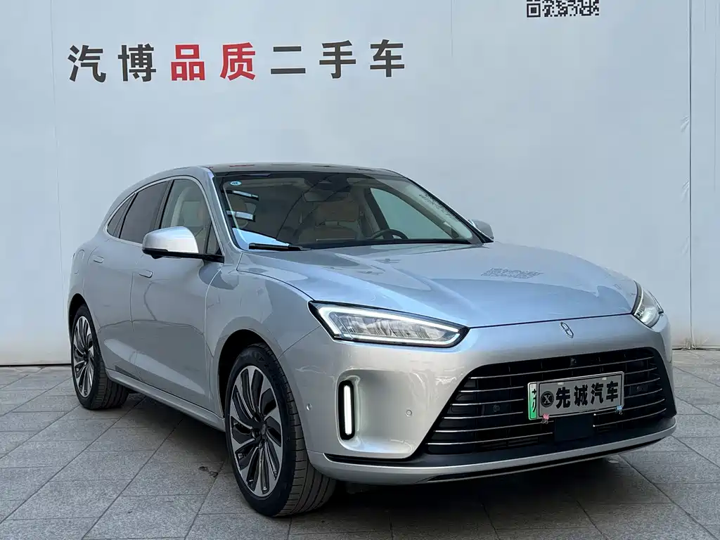 AITO Wenjie AITO M5 — миниатюра 3