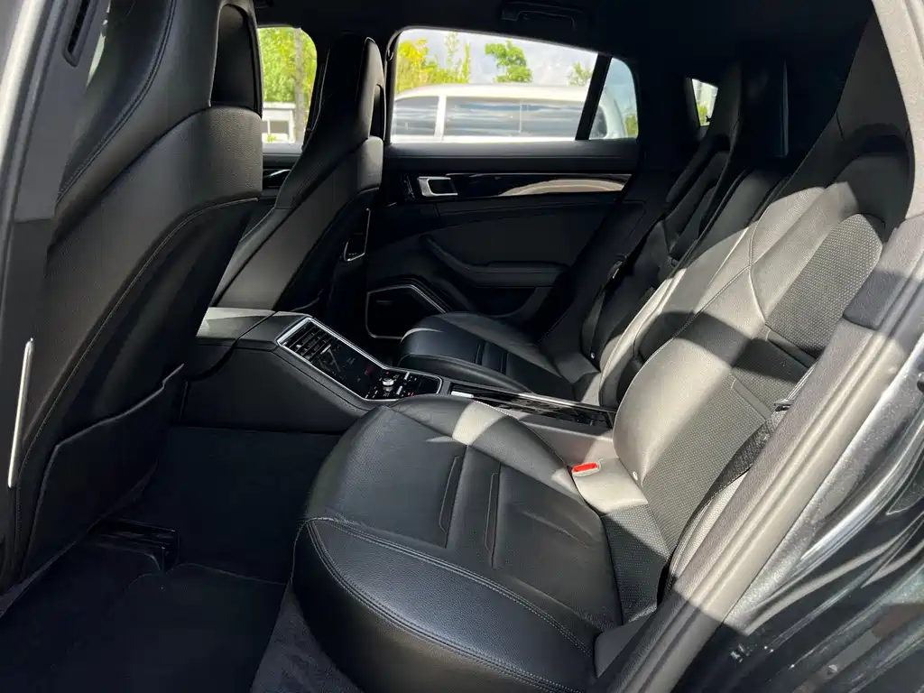 Porsche Panamera — миниатюра 14