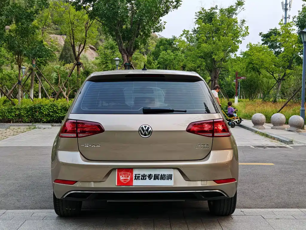 Volkswagen Golf — миниатюра 5
