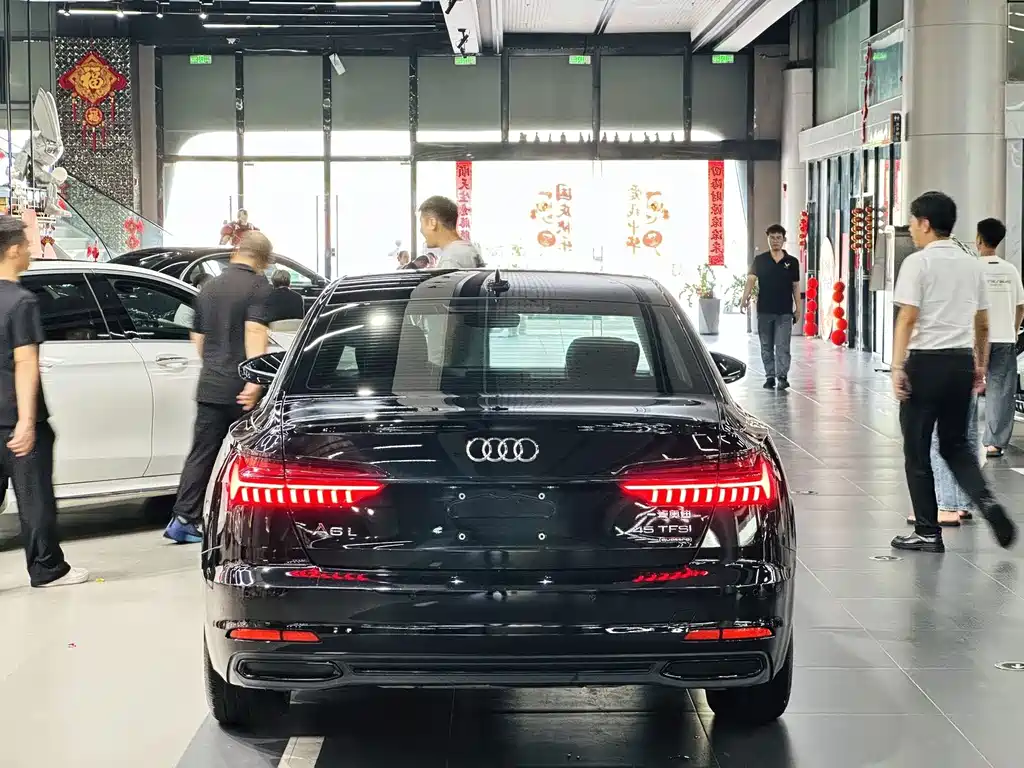 Audi A6L — миниатюра 8