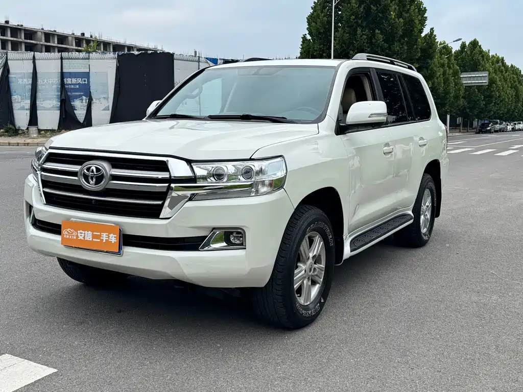 Toyota Land Cruiser — миниатюра 3