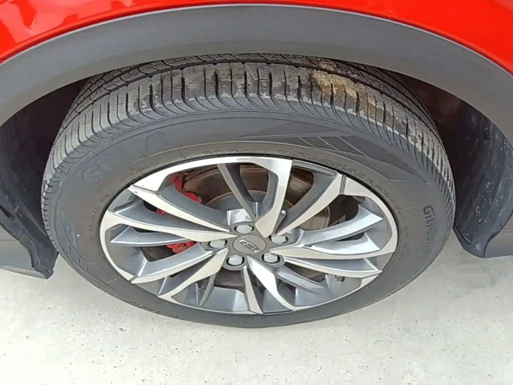 Geely Binyue — миниатюра 23