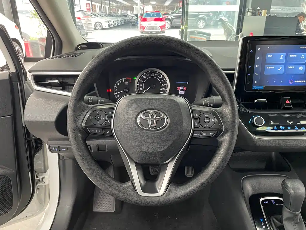 TOYOTA COROLLA