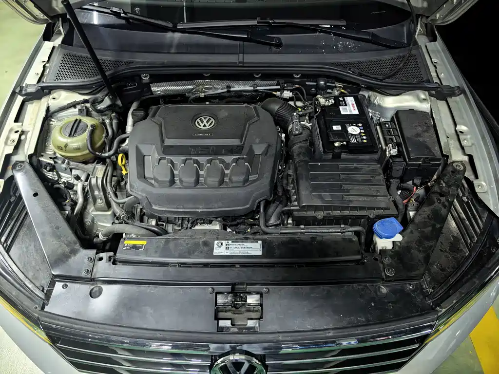 Volkswagen Magotan — миниатюра 6