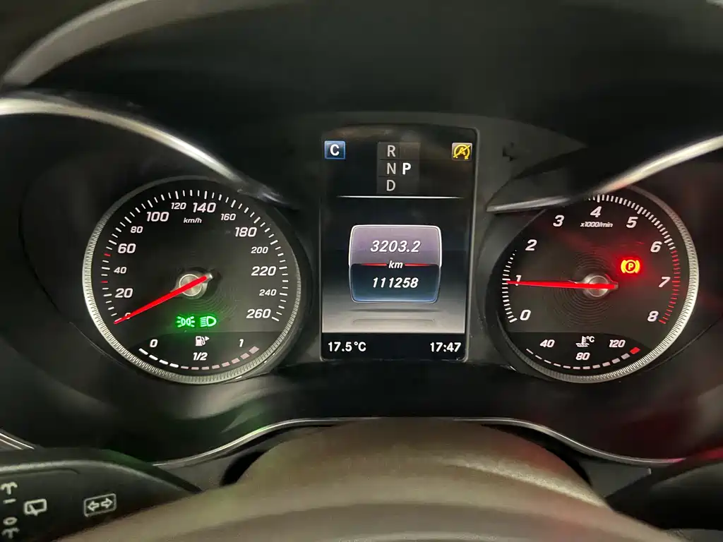Mercedes-Benz GLC 2019 GLC 260 4MATIC