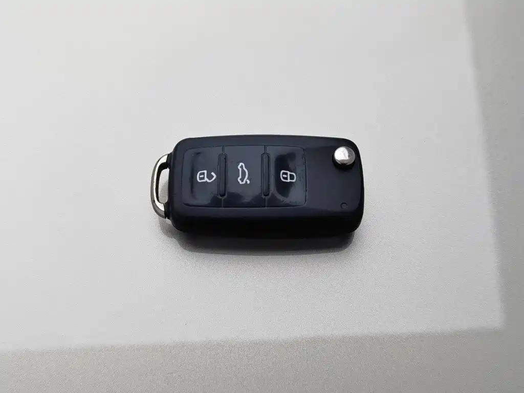 Volkswagen Lavida — миниатюра 19