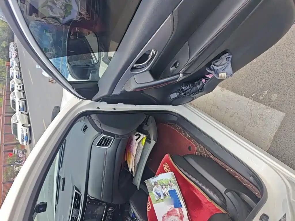 Nissan Qashqai — миниатюра 19