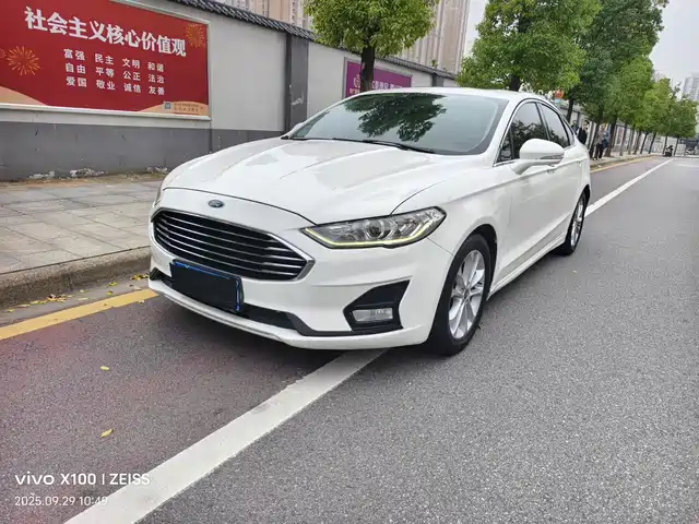FORD MONDEO 2019