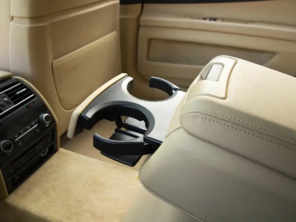 BMW 7 Series — миниатюра 31