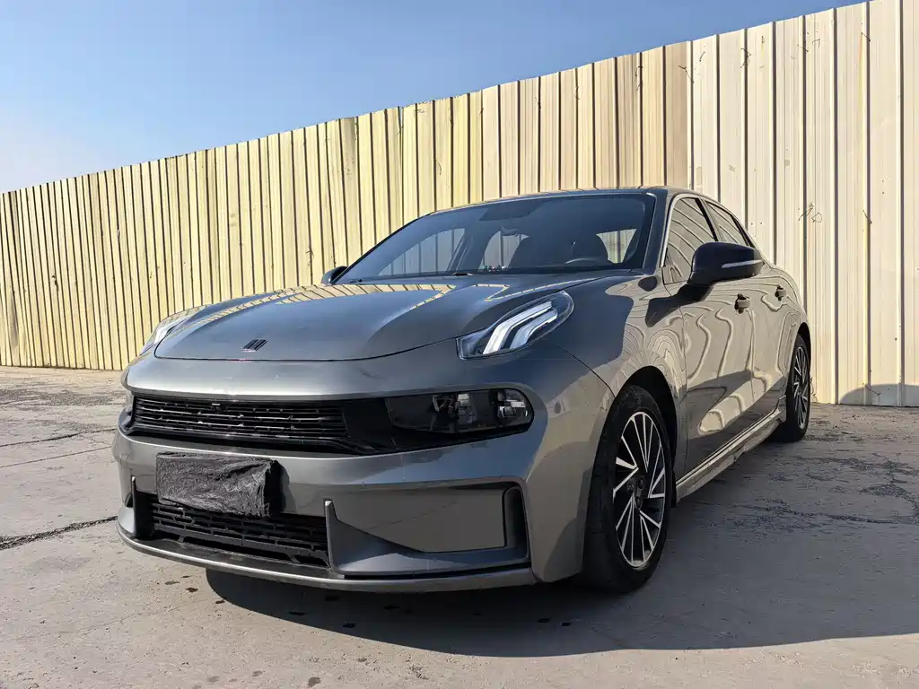 Lynk & Co 03 2021
