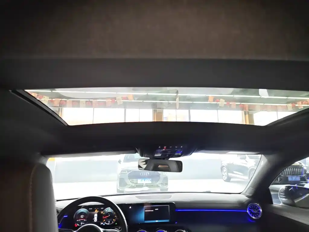 Mercedes-Benz CLA (Import) — миниатюра 18