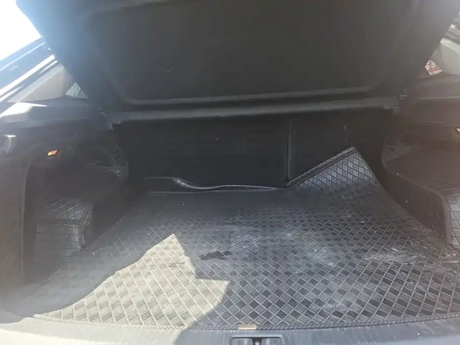 Volkswagen Teramont — миниатюра 4
