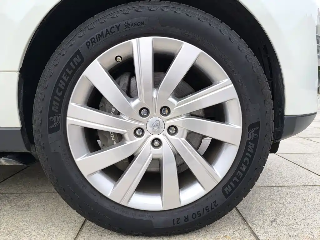 Land Rover Range Rover — миниатюра 16