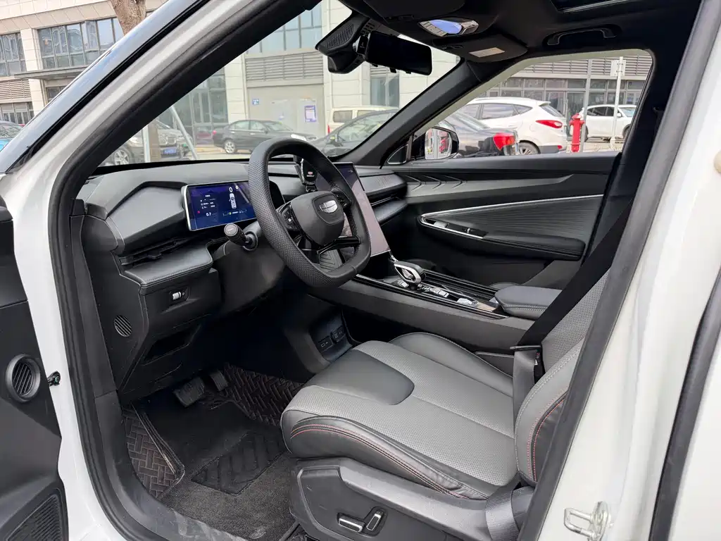 GEELY AUTOMOBILE BOYUE