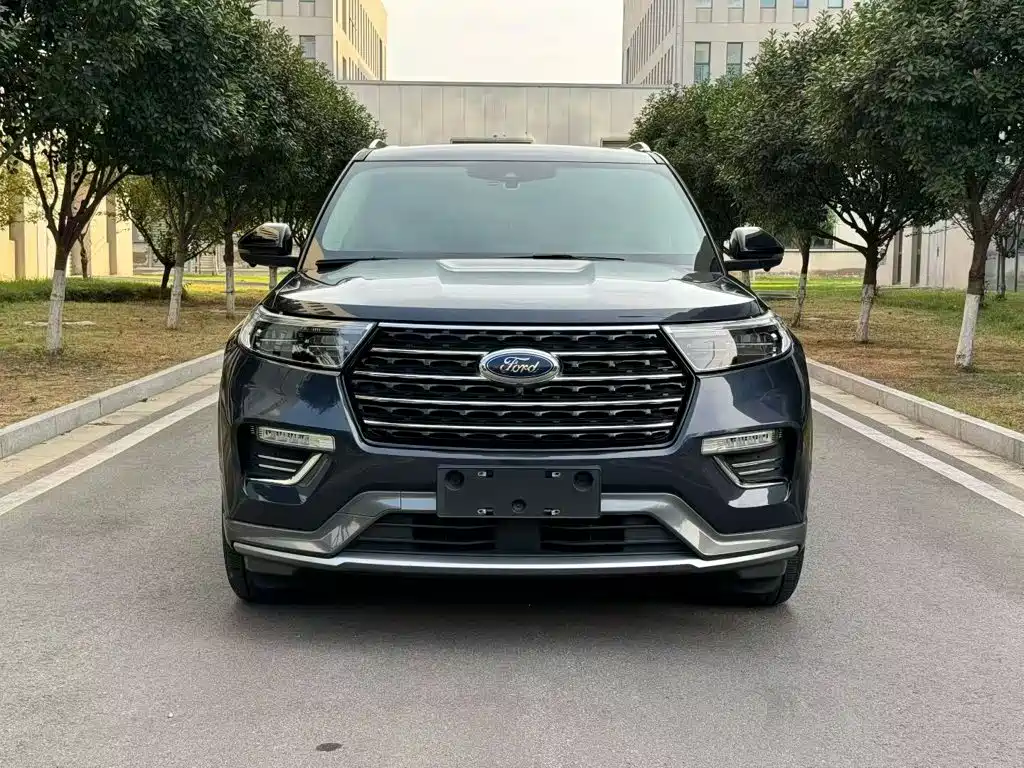 Ford Explorer — миниатюра 3