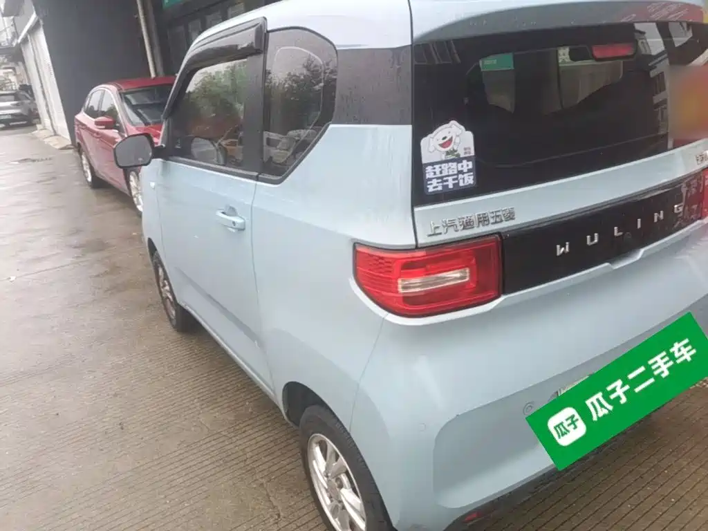 Wuling MINIEV — миниатюра 5