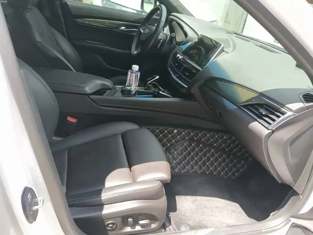 Cadillac CT5 — миниатюра 25