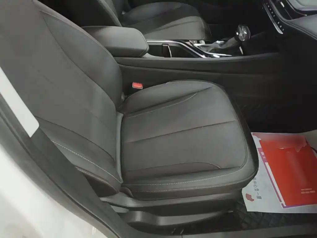 Buick Verano — миниатюра 25