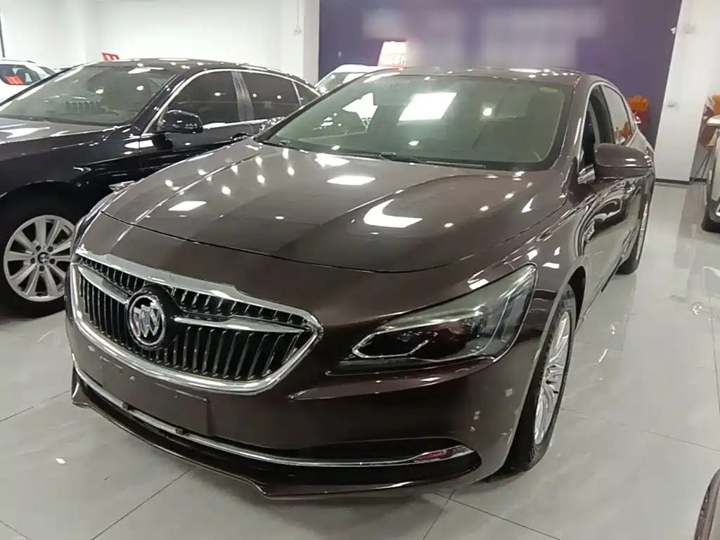 Buick LaCrosse — миниатюра 2