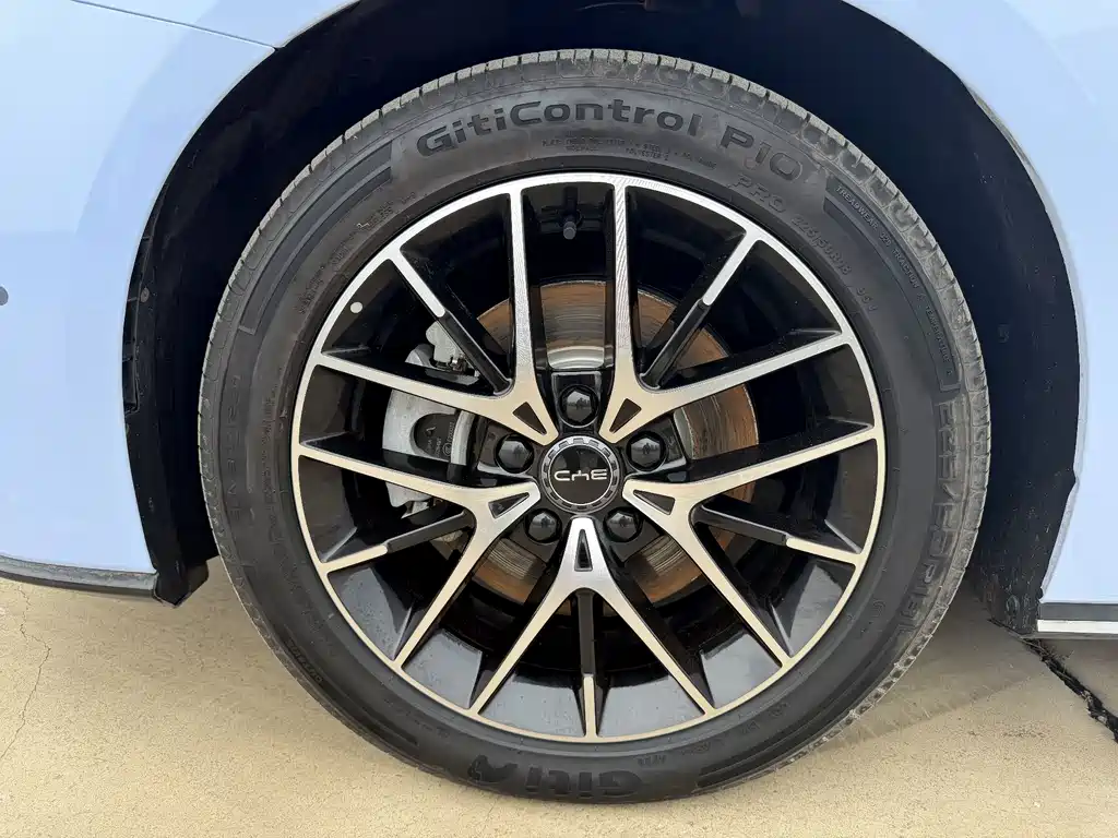BYD Seal — миниатюра 12