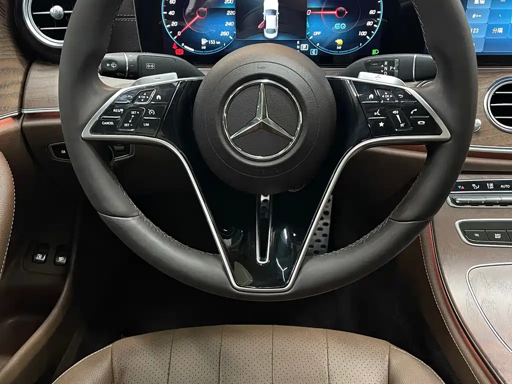 Mercedes-Benz E-Class New Energy — миниатюра 4