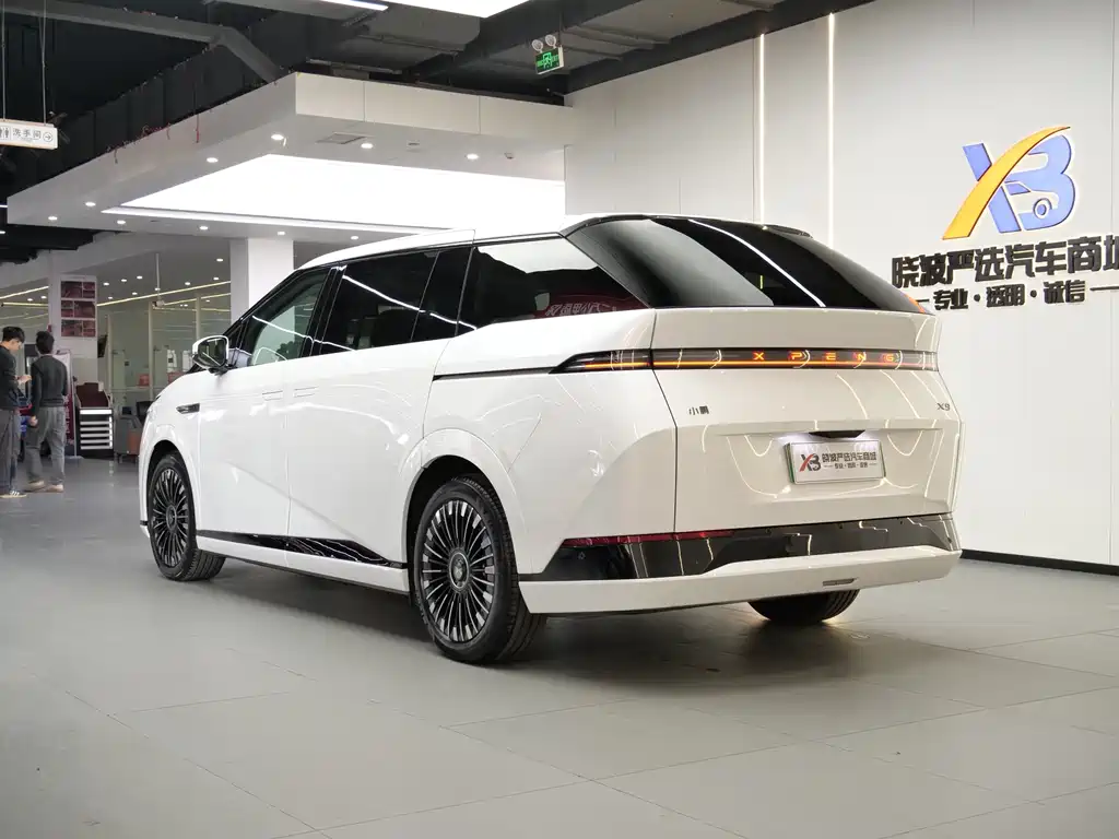 XIAOPENG X9