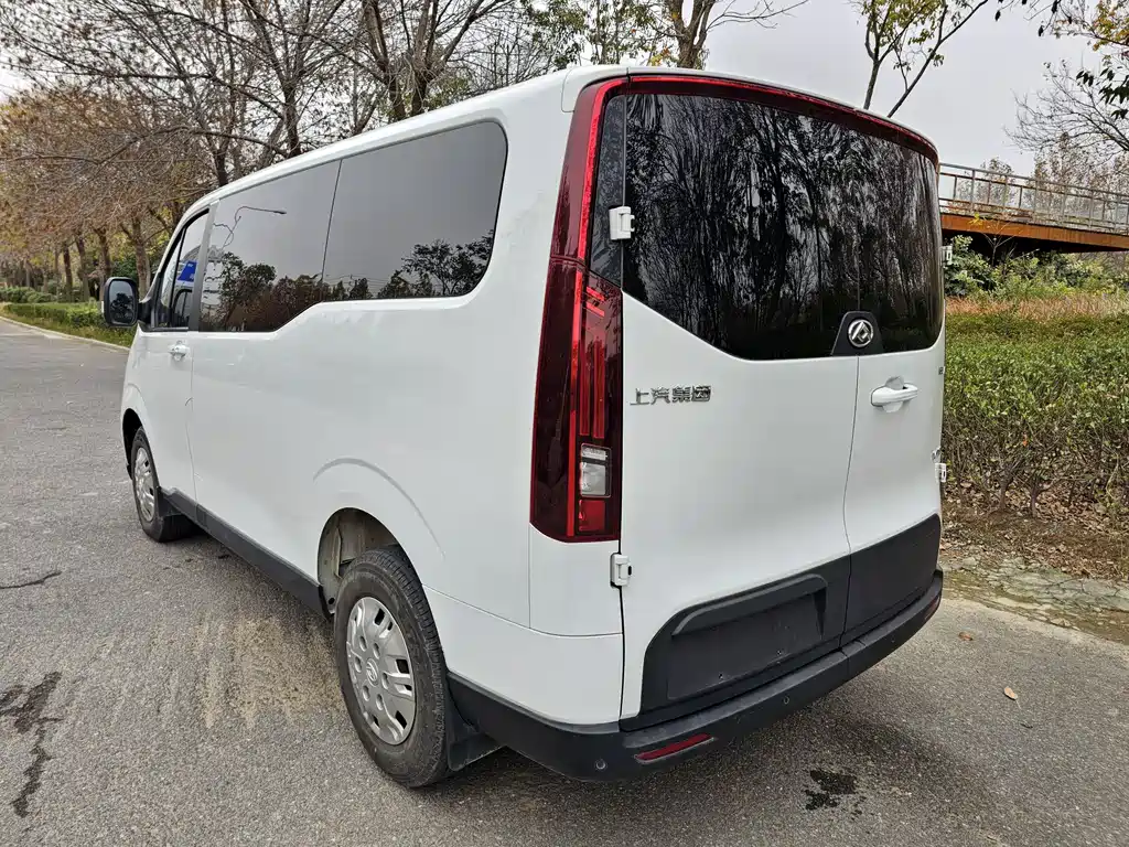 MAXUS V70 — миниатюра 4