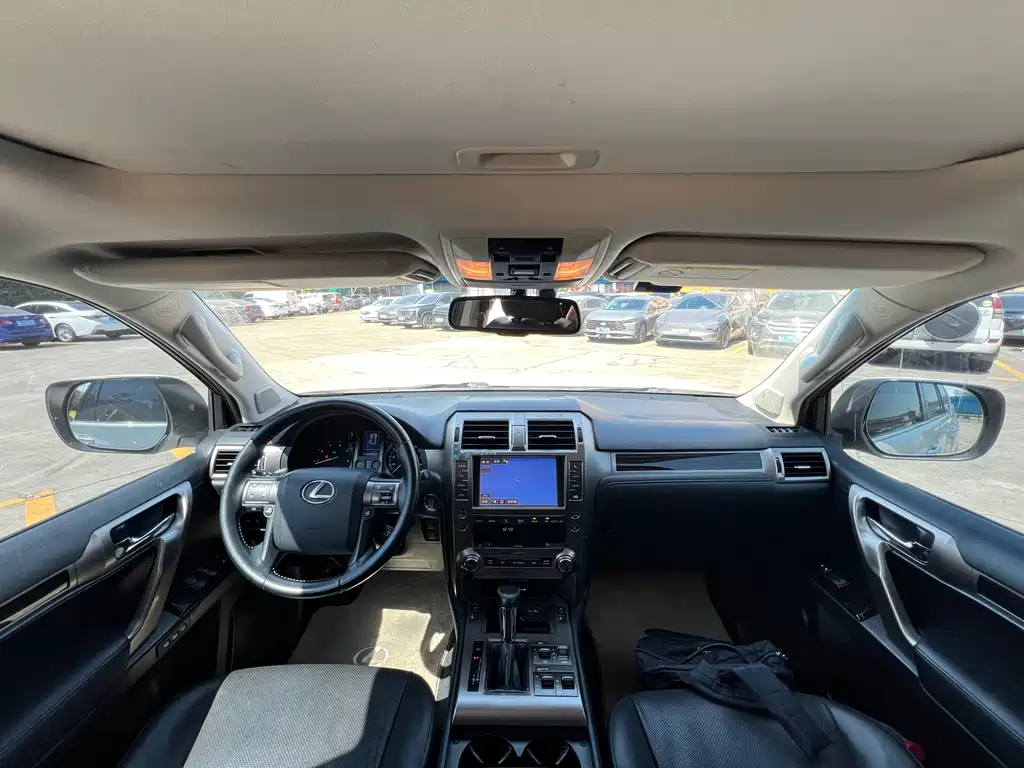 Lexus GX — миниатюра 8