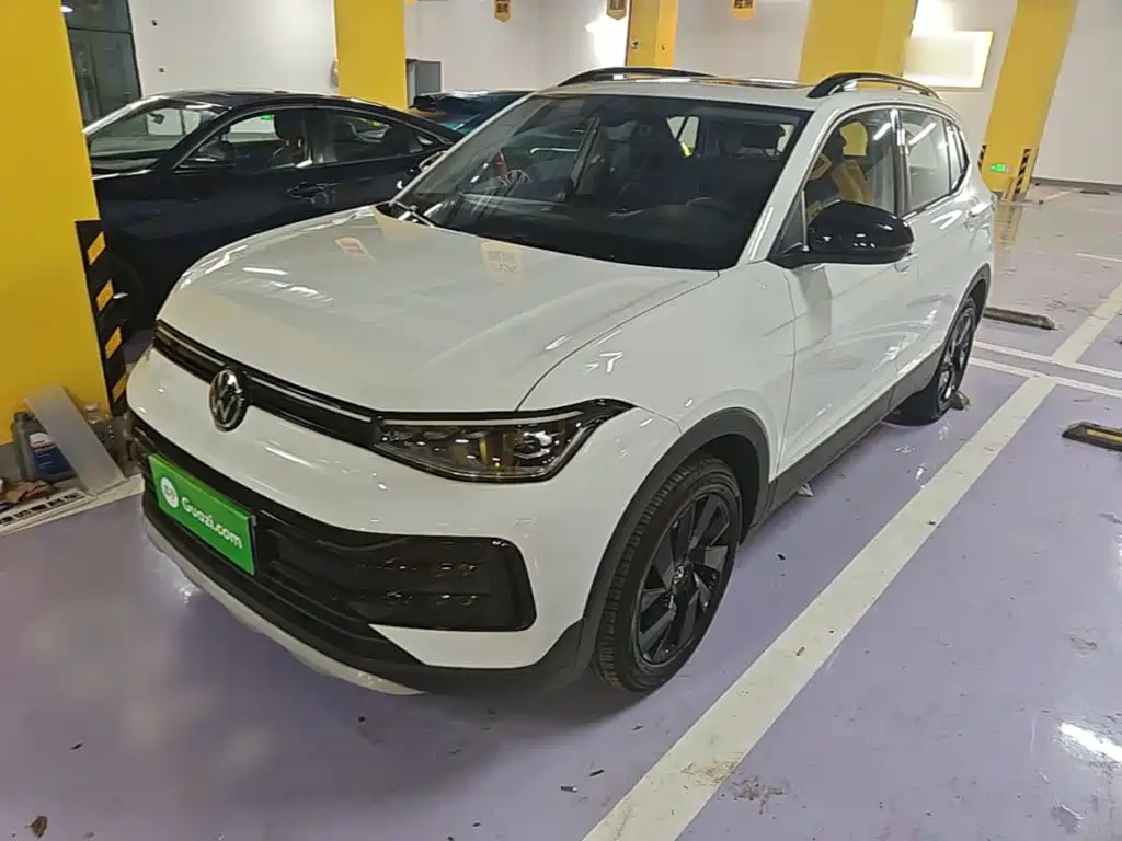 Volkswagen Tharu — миниатюра 2