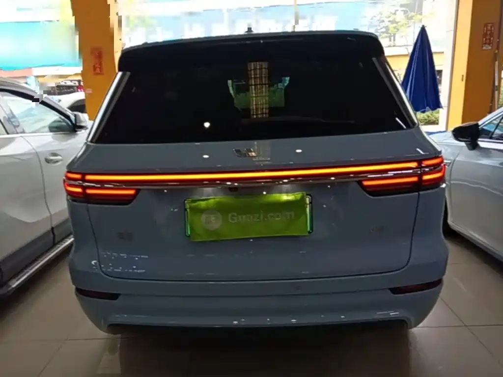 Li Auto Li ONE — миниатюра 6