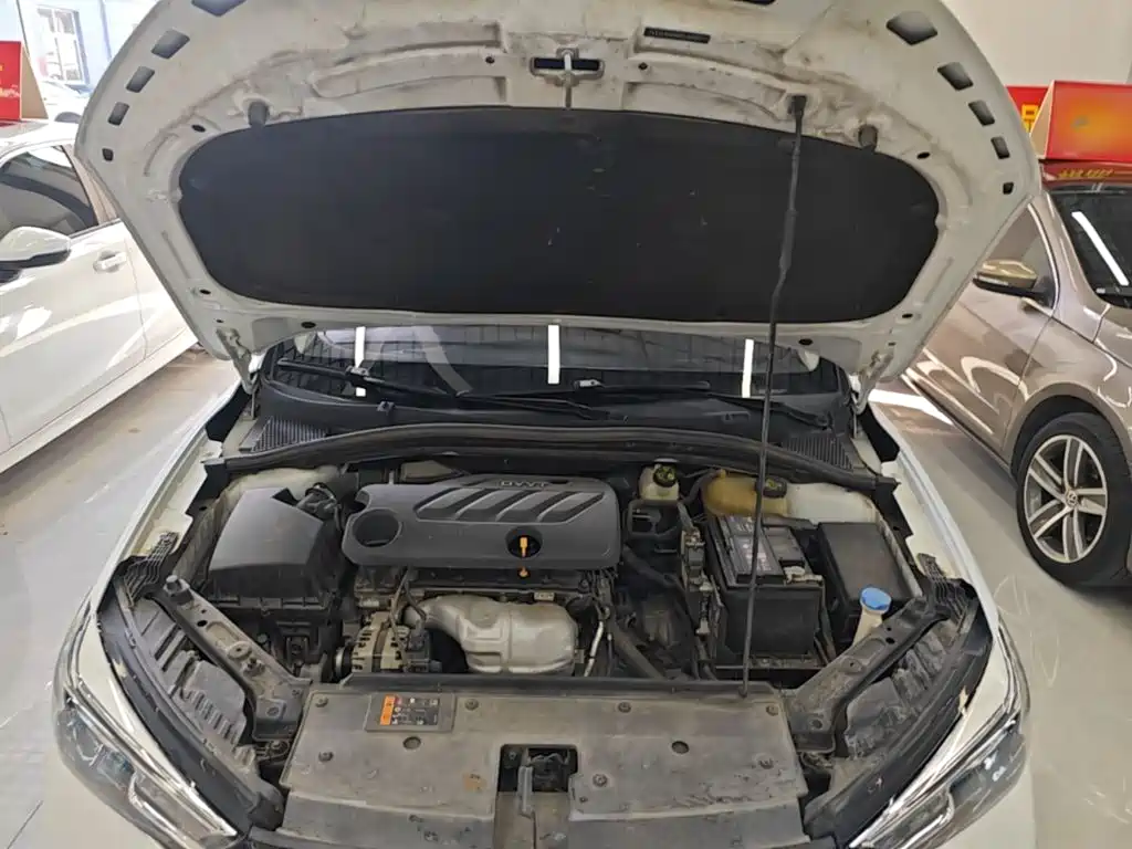 Roewe i5 — миниатюра 20