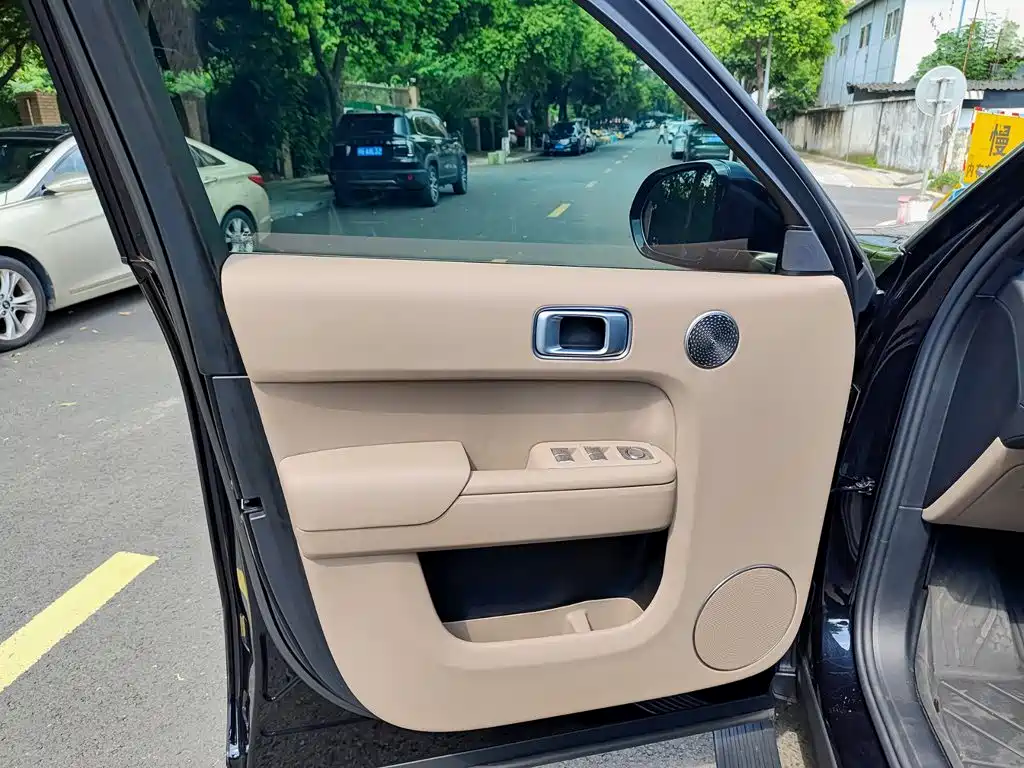 Li Auto Li L9 — миниатюра 6