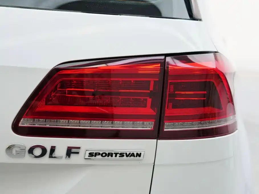 Volkswagen Golf Sportsvan — миниатюра 15