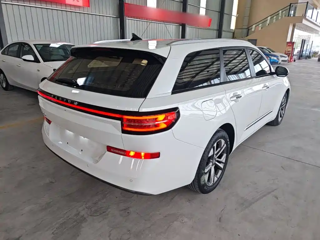 Baojun Valli — миниатюра 7